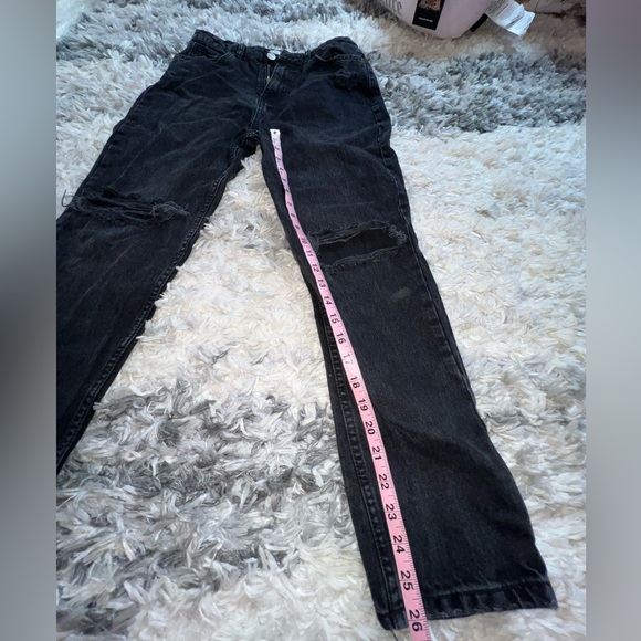 Zara Black Distressed Denim Jeans - Picture 3 of 6